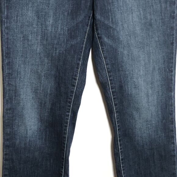 Levi's 314 Jeans Womens 32 Blue Shaping Straight Hi Rise Tummy Slimming Raw Hem - Picture 3 of 12